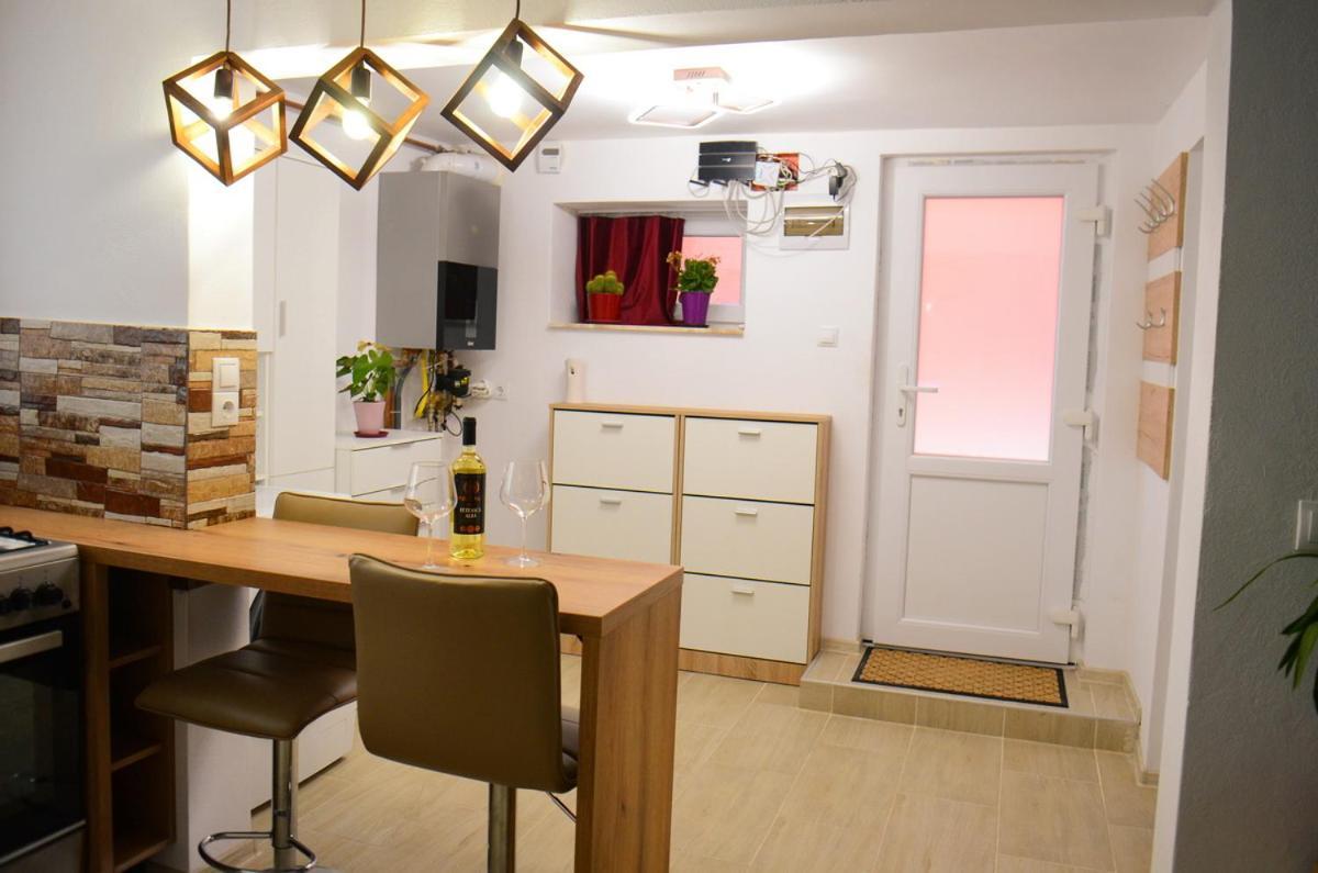 Lovely 2 Bedroom In The Centre Of Oradea
