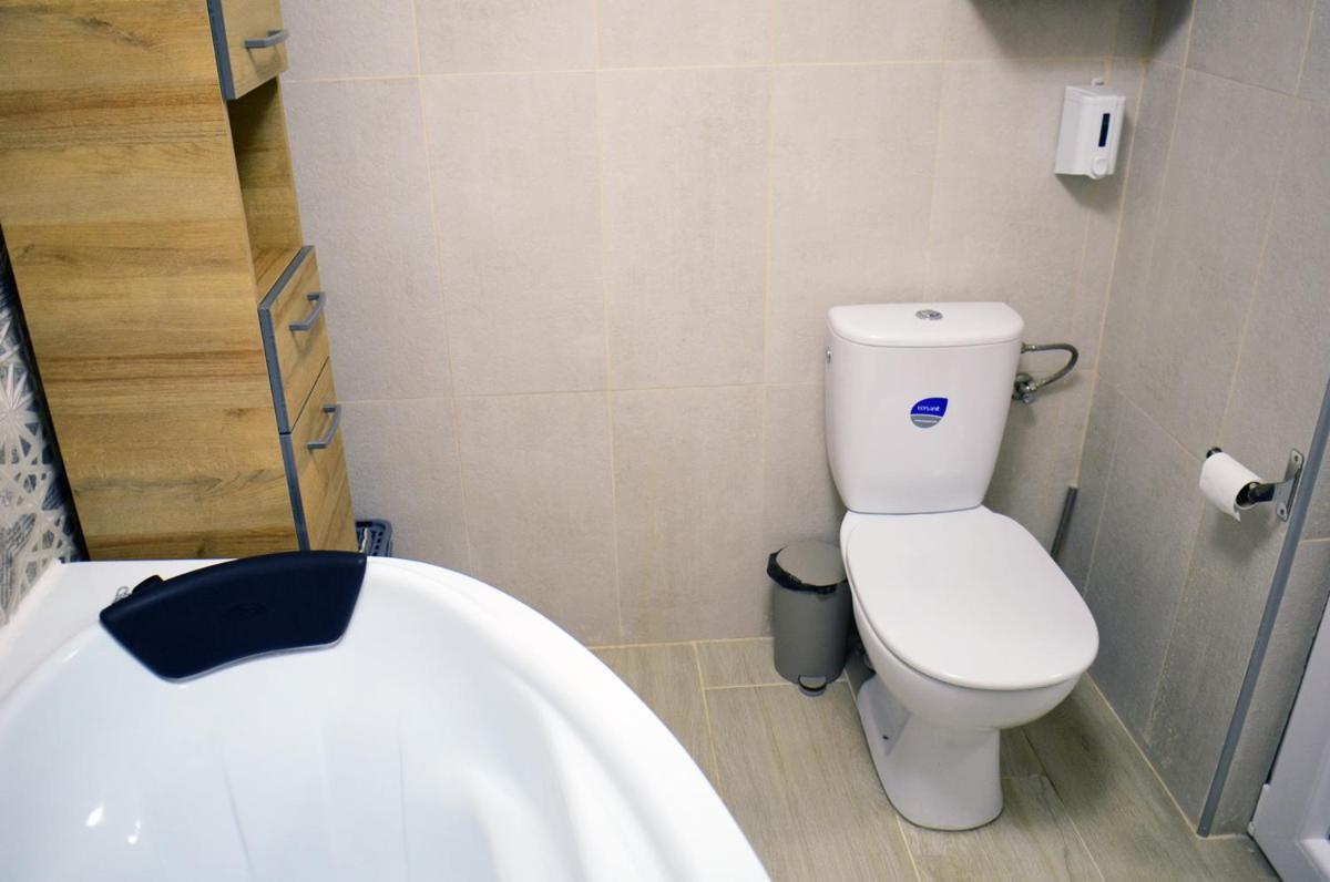 Lovely 2 Bedroom In The Centre Of *
